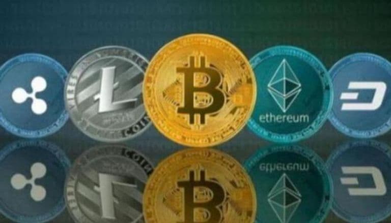 للمرة الأولى منذ يوليو الماضي.. بيتكوين يتراجع إلى ما دون 34,2 ألف دولار