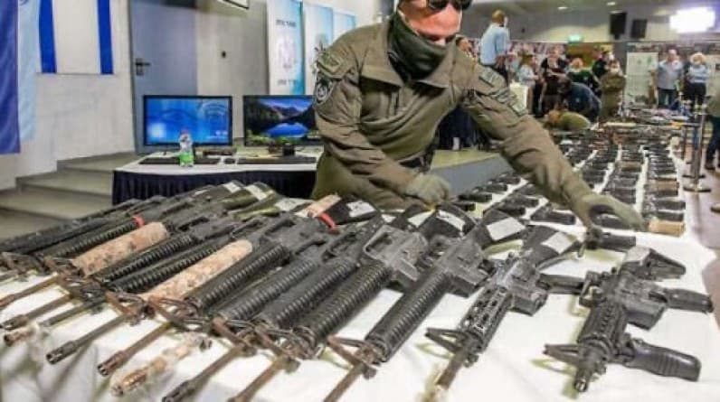 إسبانيا تلغي عقدا بقيمة 700 مليون يورو صفقة أسلحة وصواريخ لإسرائيل