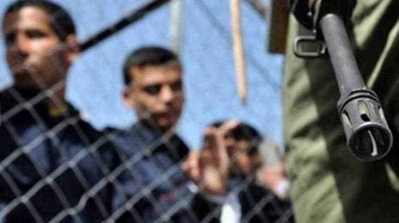 إعلام الأسرى: المعتقل محمود سالم يواجه أوضاعا صحية خطيرة وأمراضا جلدية