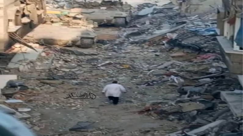 المكتب الإعلامي بغزة:الإحتلال دمر 12 ألف متر على الحدود مع مصر
