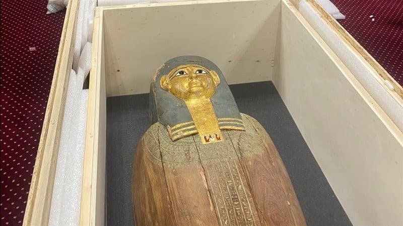 مصر تستعيد قطعتين أثريتن من بلجيكا.jpeg