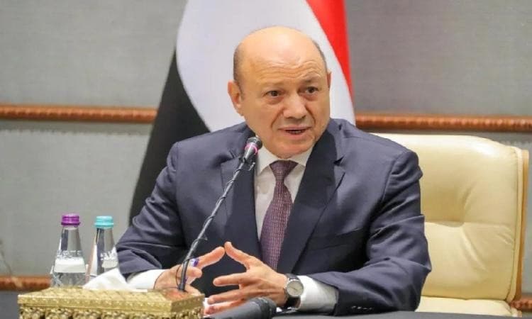 العليمي.. إخراج القوات الإماراتية مطلب سيادي لا يستهدف العلاقات