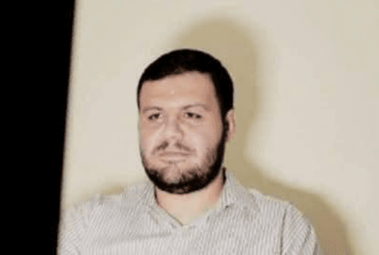 الكاتب والمحلل السياسي عزات جمال