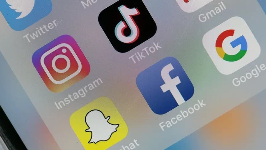مشتاق الربيعي يكتب: عالم السوشيال ميديا