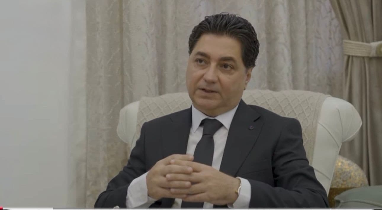 الدكتور طالب محمد كريم