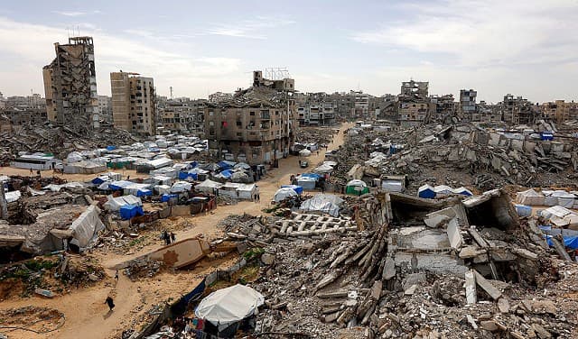 قصف حي التفاح وخان يونس والبريج.. خروقات الاحتلال تحول وقف النار في غزة إلى حرب مفتوحة