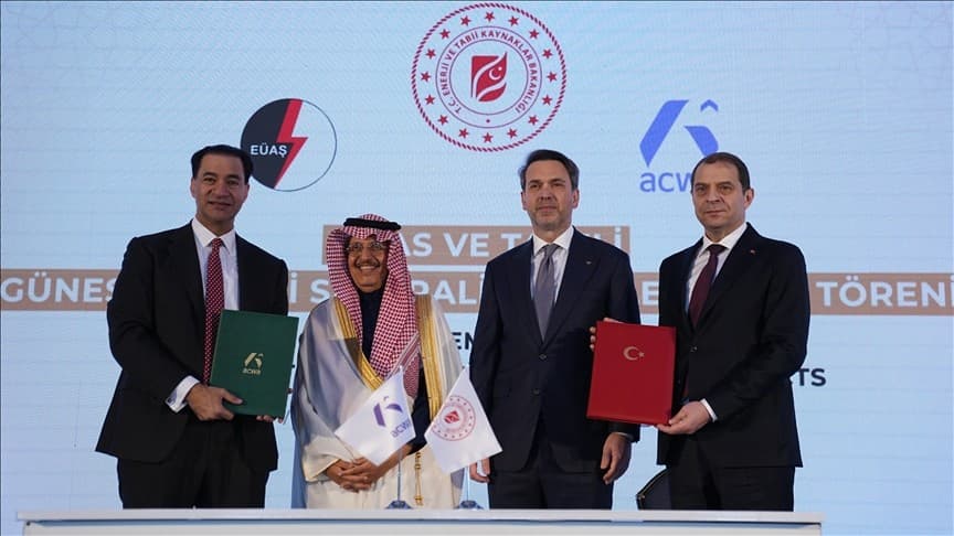 استثمار سعودي بملياري دولار في الطاقة الشمسية بتركيا