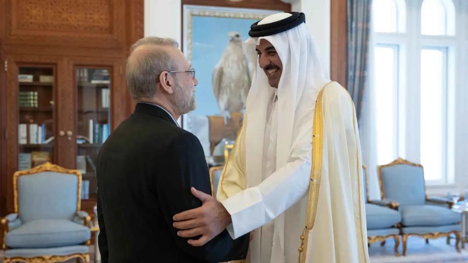 أمير قطر ولاريجاني