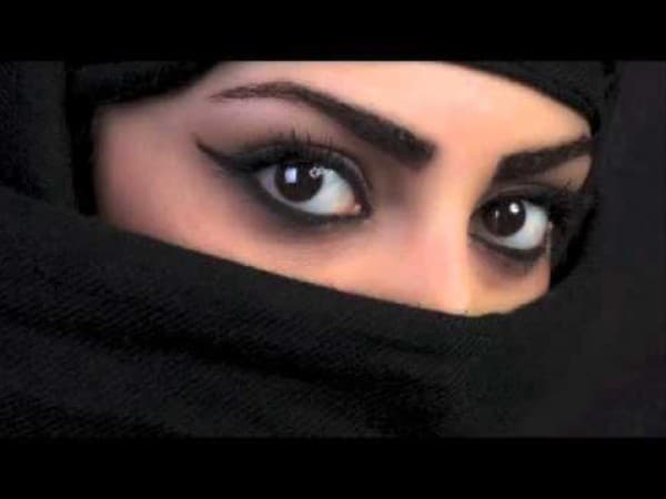 كلام العيون