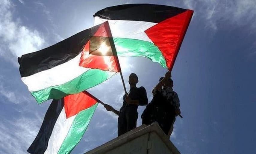 منذ سنوات، تعيش الساحة السياسية الفلسطينية حالة انقسام