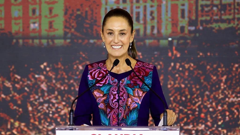 كلاوديا شينباوم رئيسة المكسيك