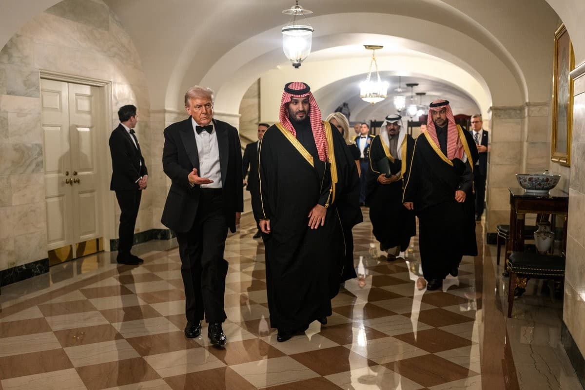 ولي العهد السعودي محمد بن سلمان مع الرئيس الأمريكي ترامب في واشنطن