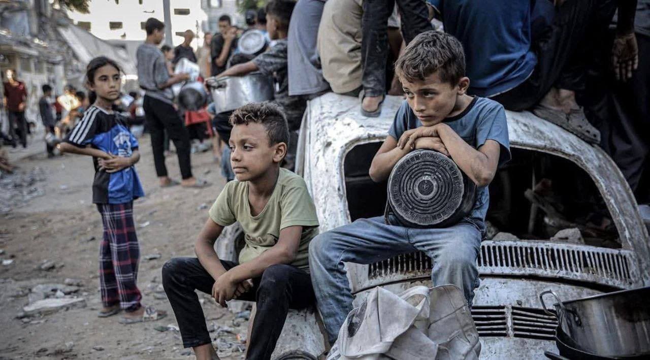 الأطفال هم الفئة الأكثر تأثرًا بهذه التحولات النفسية - الصورة لأطفال من غزة بعد العدوان