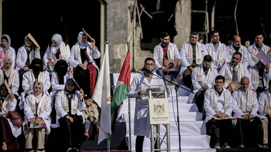غزة تحتفي بتخريج 168 طبيبًا فلسطينيًا