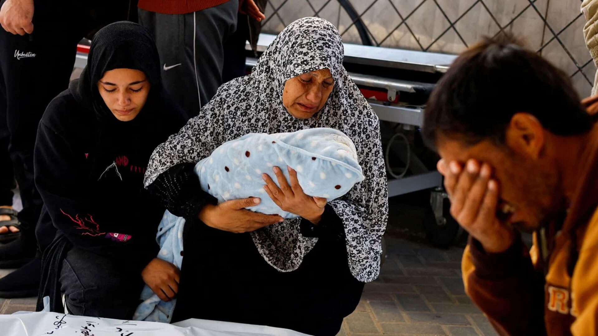 اليونيسف: استشهاد أكثر من 100 طفل في غزة منذ وقف النار.. والبقاء ما زال غير آمن