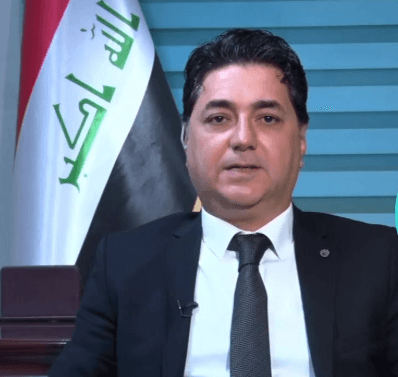الدكتور طالب محمد كريم.