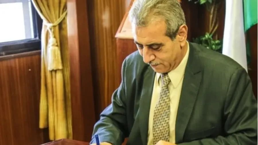 نائب وزير التخطيط الفلسطيني السابق علي شعث المرشح لرئاسة لجنة إدارة قطاع غزة