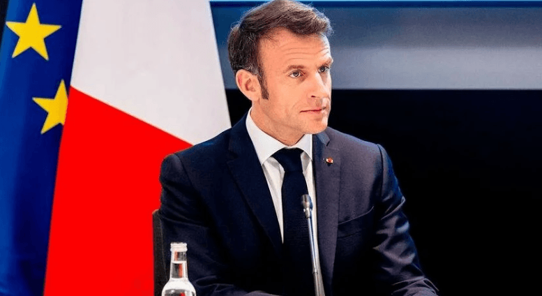 ماكرون يقود تحركا أوروبيا لتقييد وسائل التواصل.. حماية الأطفال أم سيطرة على الرأي العام؟