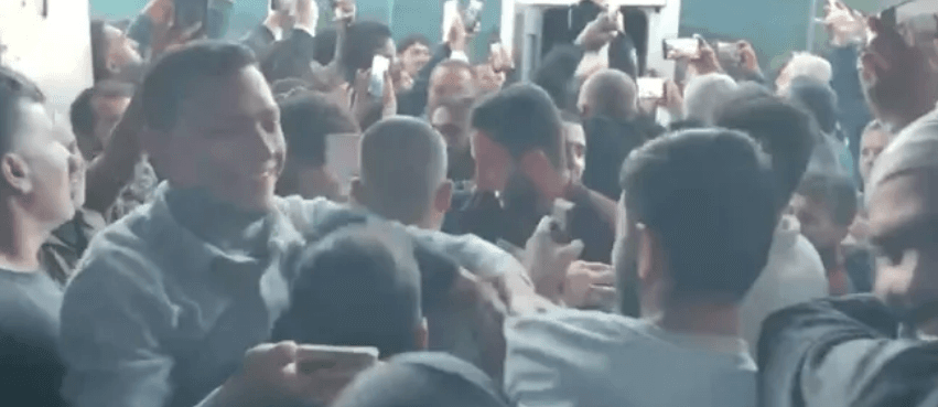 وصول 11 أسيراً إلى مستشفى شهداء الأقصى