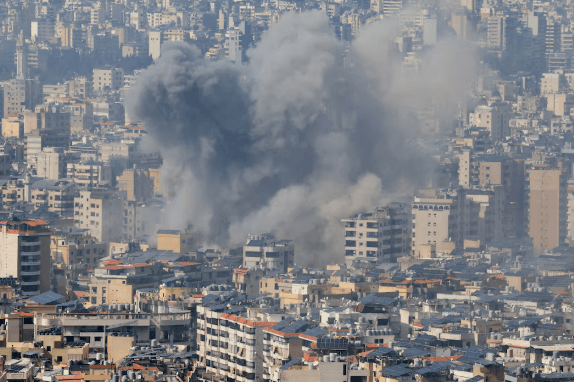 لبنان بين الحرب والانقسام