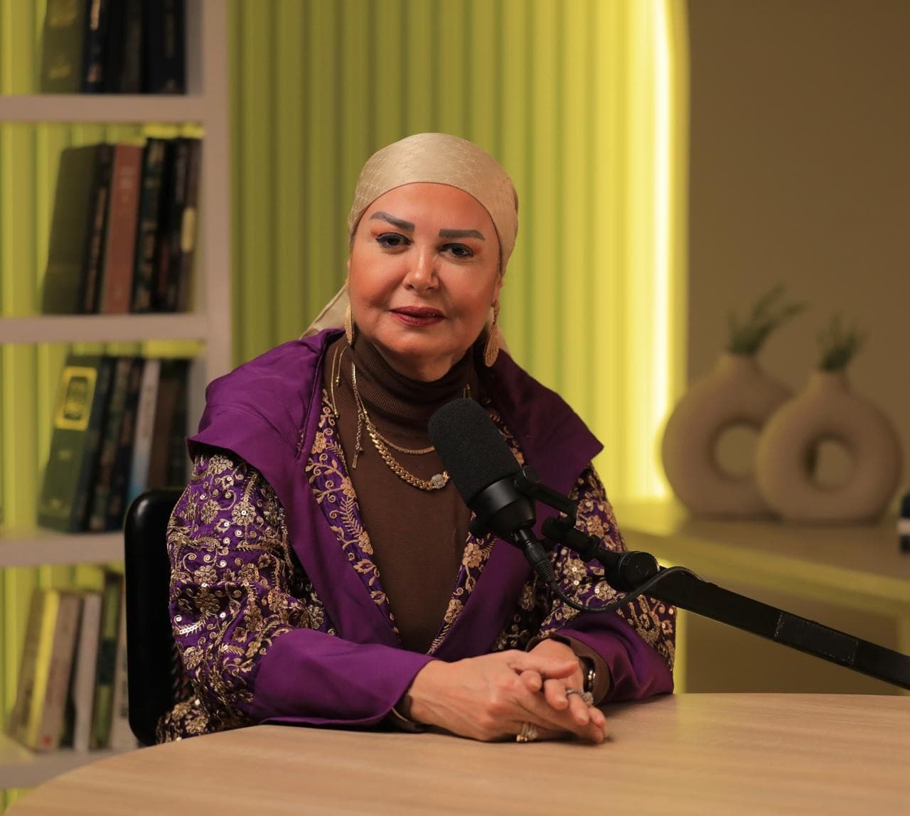 الدكتورة أمل سلامة عضو مجلس النواب المصري السابق، ورئيس مؤسسة عظيمات مصر