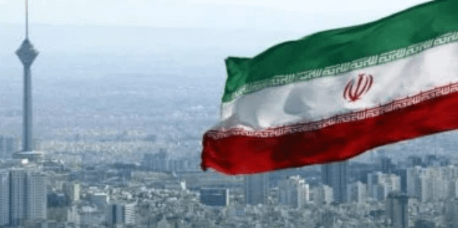 إيران