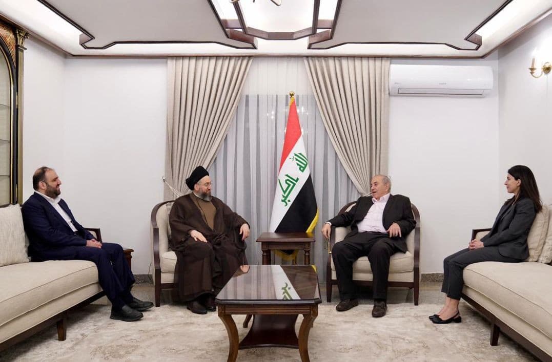 صورة من اللقاء