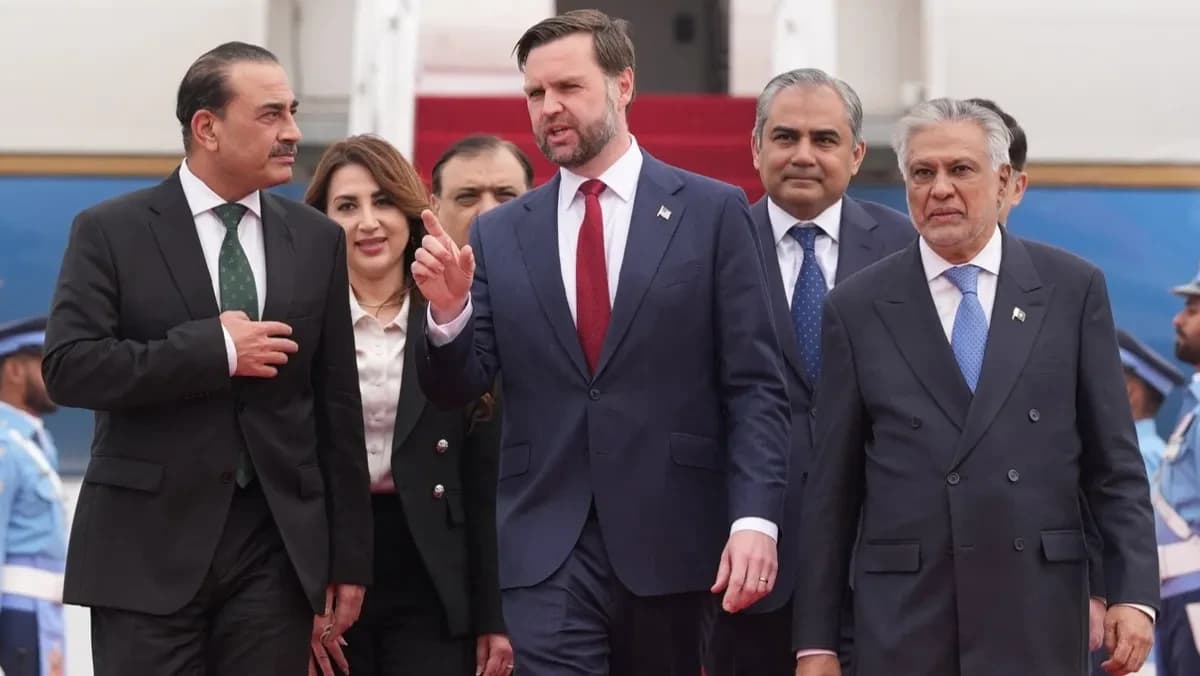 لماذا غاب نائب ترامب عن جولة المفاوضات الجديدة مع إيران؟