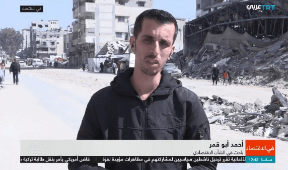 الباحث الاقتصادي أحمد أبو قمر
