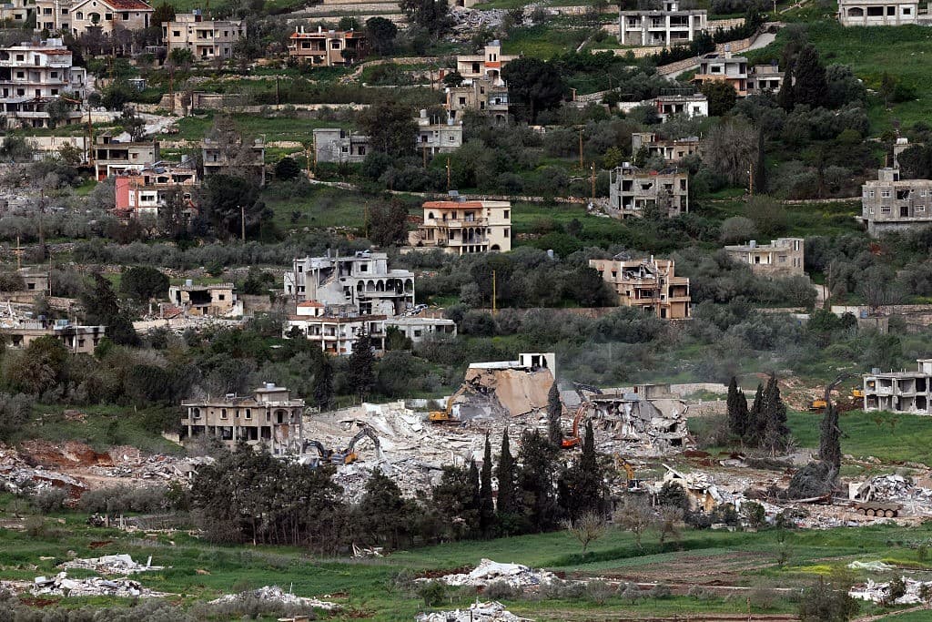 تدمير المباني في جنوب لبنان