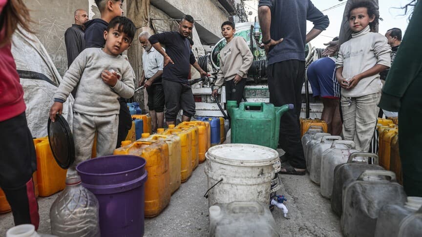 أزمة المياه بغزة.. معاناة كفيفة وطفل ومخاوف من صيف "قاسٍ"