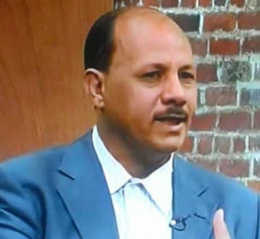 الكاتب والمحلل السياسي، عبد الرقيب البليط
