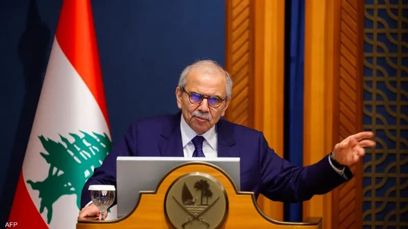 نواف سلام
