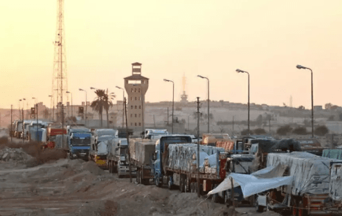 تراجع حاد في إمدادات الغذاء والمساعدات إلى غزة