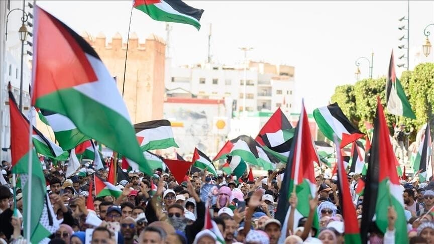آلاف المغاربة يحيون يوم الأسير الفلسطيني ويرفضون قانون الإعدام