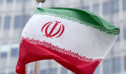 إيران