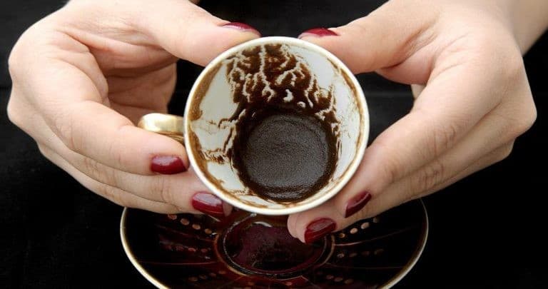 قراءة الفنجان