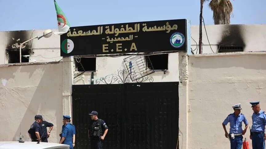 حريق مؤسسة الطفولة المسعفة في الجزائر
