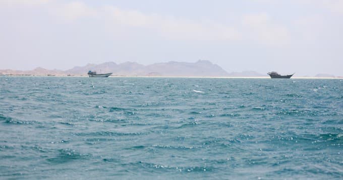 جماعة الحوثي تفرض حصارا بحريا على السعودية.. تفاصيل