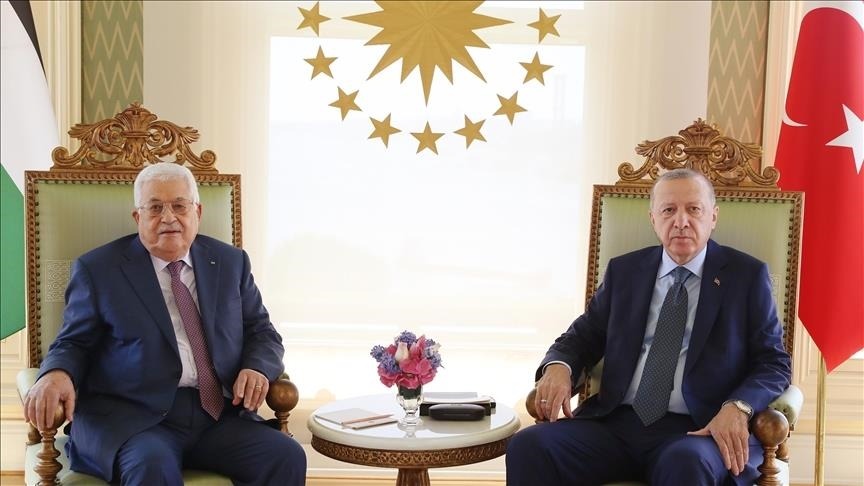 الرئيس الفلسطيني يختتم زيارة "ناجحة" إلى تركيا