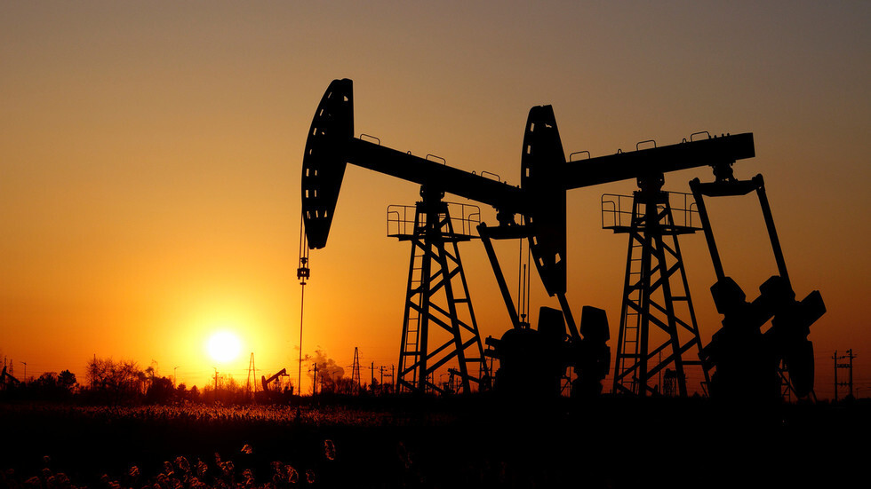 إرتفاع اسعار النفط لمستوى غير مسبوق منذ عامين