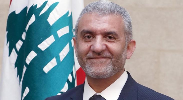 وزير العمل اللبناني يزيل المنع عن الفلسطينيين بمزاولة المهن الخاصة باللبنانيين