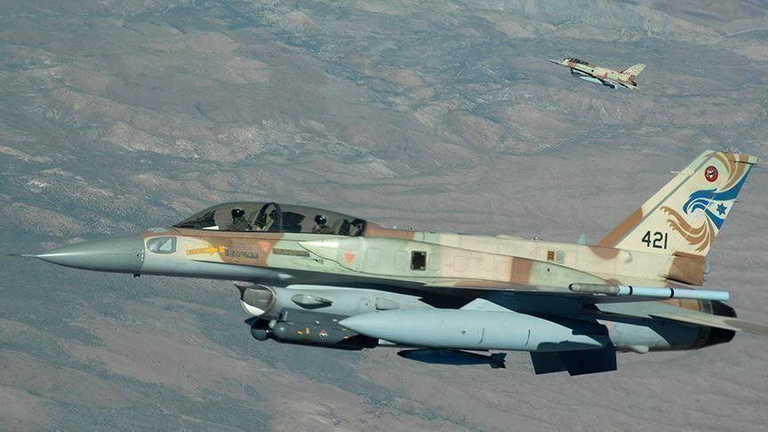 إسرائيل تقصف مواقع في لبنان ردا على إطلاق 3 قذائف
