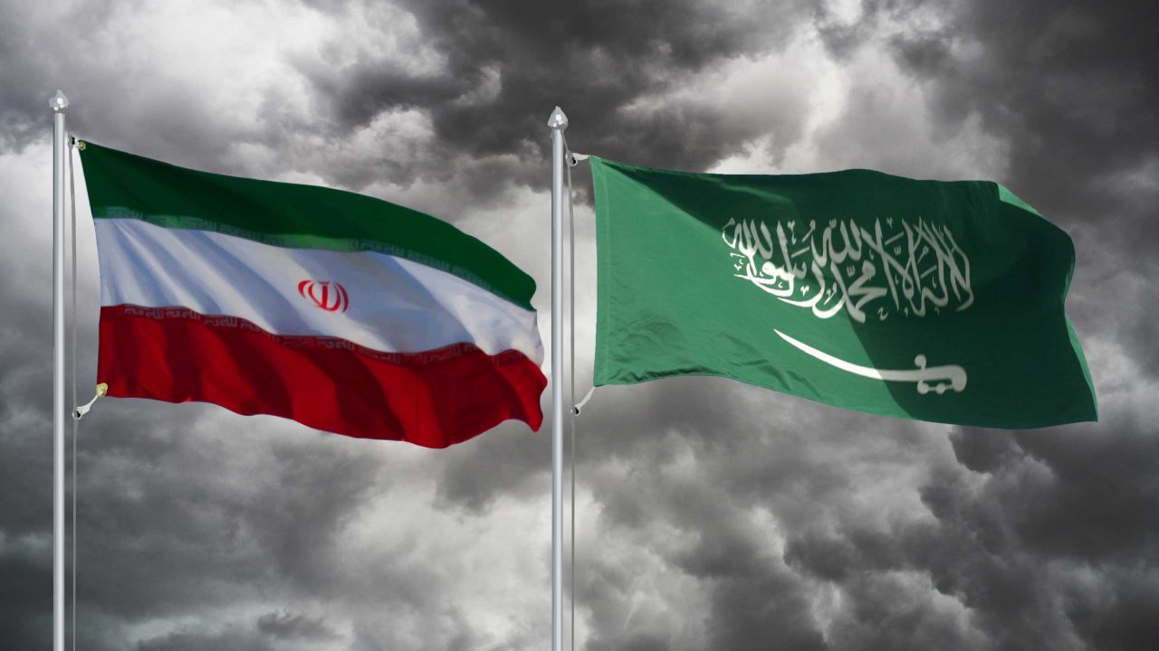 هل تنجح التغيرات الإقليمية في التقريب بين السعودية وإيران؟
