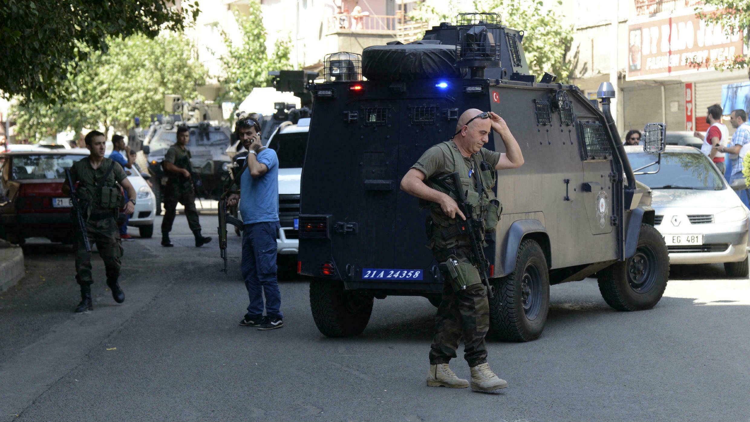 تركيا: ارتفاع قتلى شرطة المهام الخاصة في الهجوم الكردي بسوريا إلى اثنين