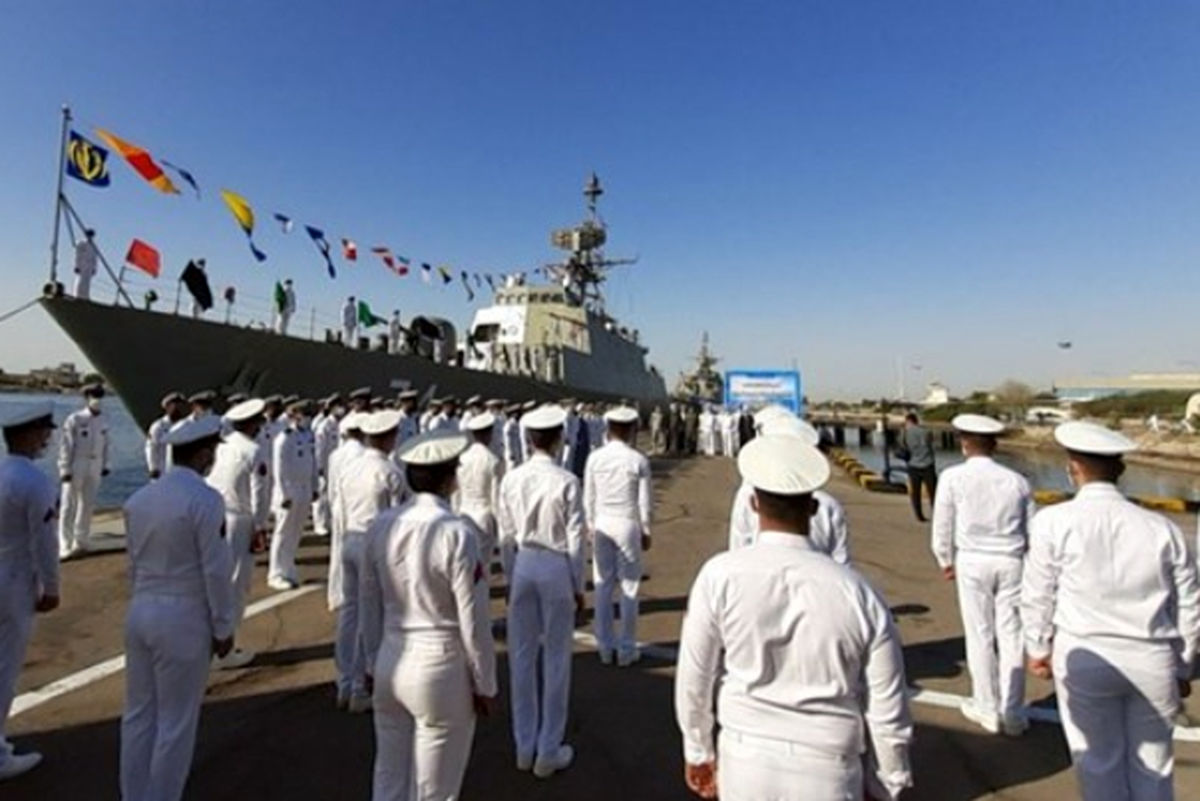 تعيين أميرال سني قائدًا للقوات البحرية في إيران