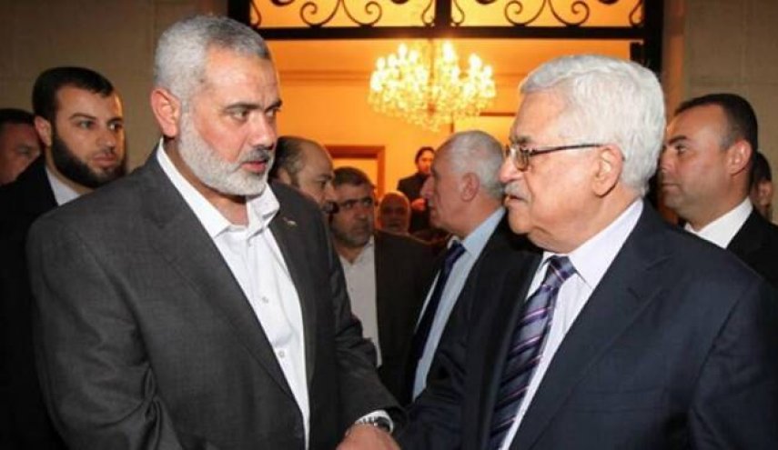 الرئيس عباس : اعتراف حماس بقرارات الشرعية الدولية قبل البدء في حوار انهاء الانقسام