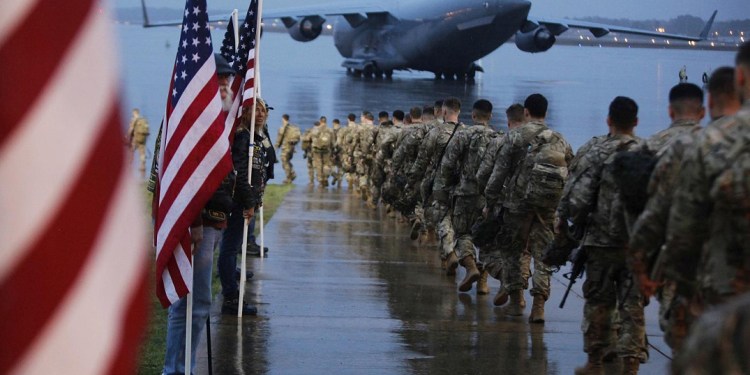 أمريكا ترسل 3 آلاف جندي لإجلاء رعاياها من أفغانستان