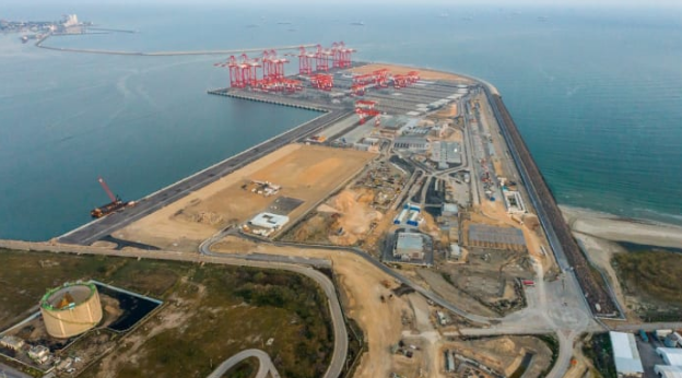 تشغيل ميناء الخليج في حيفا: اعتبارات اقتصادية وأمنية