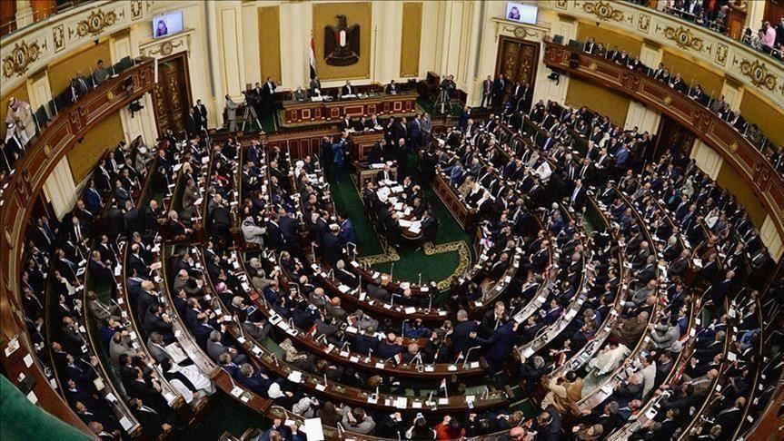 حمدي عبدالعزيز يكتب :أغرب برلمان في تاريخ مصر